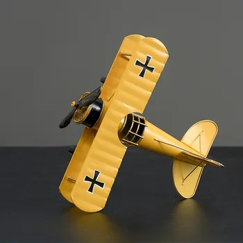 1pc Retro II Pasaulinio Karo lėktuvo Modelį, Kaustytomis Geležies Namų Puošybos Amatus Vyno Kabineto Papuošalai Karinės Vėjo Bombonešis