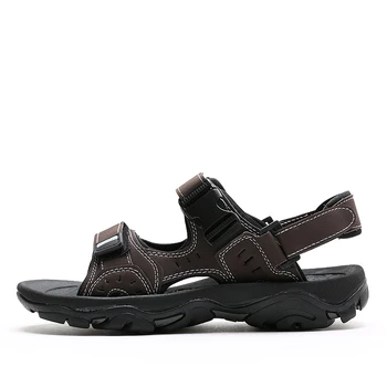 2021 Vyrų vasaros batai Butas neslidus Lauko Vyrų Paplūdimio bateliai, odiniai, klasikiniai Vyrai sandalai